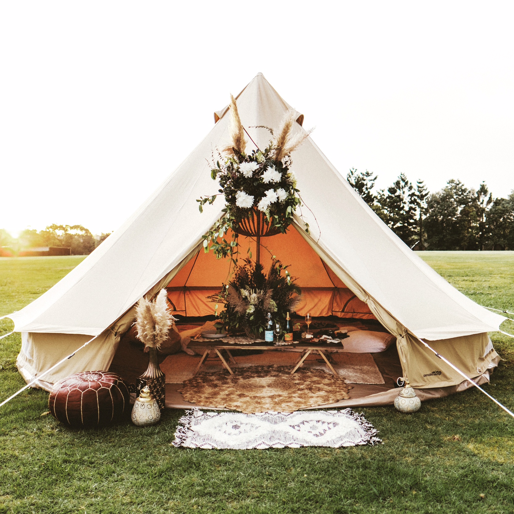 5m diameter ultimate bell tent ideal for glamping, camping, family camping, parties events and backyard camping