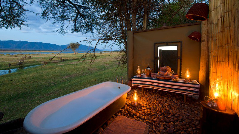 Glamping Bathroom Bell Tent Bathroom Under the stars, outside, bathing, outdoor shower, camping , glamping