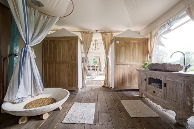 Glamping Bathroom Amenities Design Ideas - Breathe Bell Tents Australia Inspo 