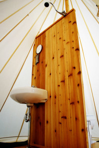 Glamping Bathroom Amenities Design Ideas - Breathe Bell Tents Australia Inspo